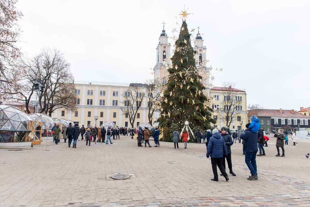 Kalėdos prie Kauno eglutės