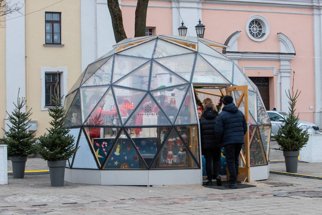 Kalėdos prie Kauno eglutės