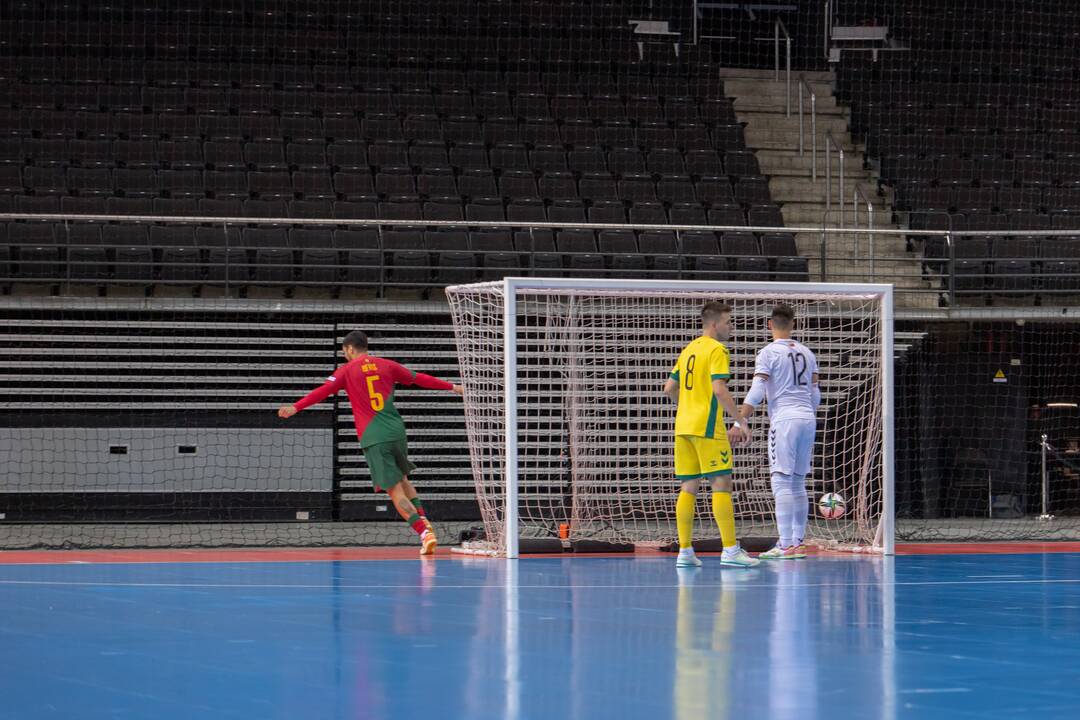 Futsal rungtynės: Lietuva – Portugalija 0:6