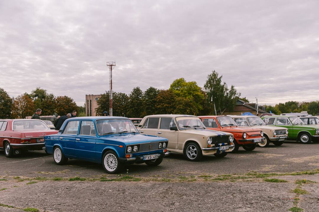 Istorinio transporto mugė Aleksote