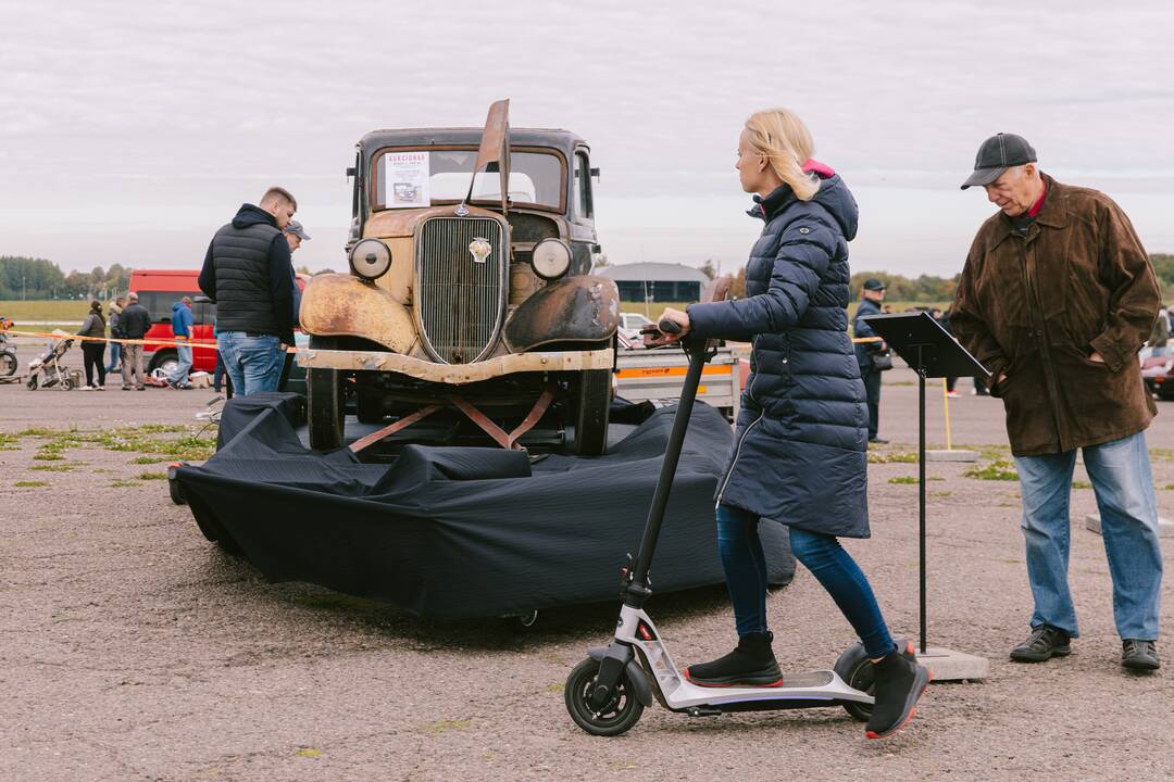 Istorinio transporto mugė Aleksote