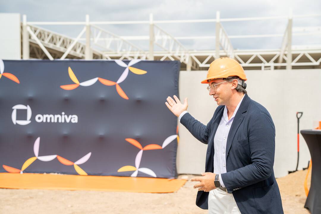 Kauno rajone kyla moderniausias Baltijos šalyse „Omniva LT“ siuntų rūšiavimo terminalas