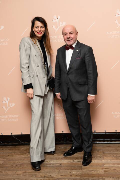 „Auksinių Teatro Rūtos šakelių įteikimo šventė“
