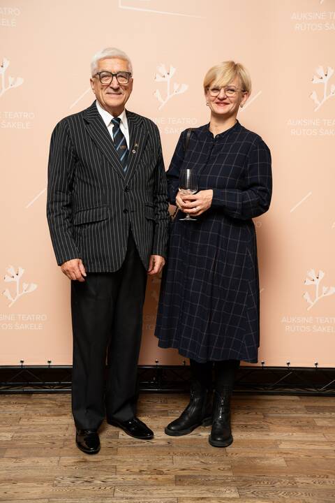 „Auksinių Teatro Rūtos šakelių įteikimo šventė“
