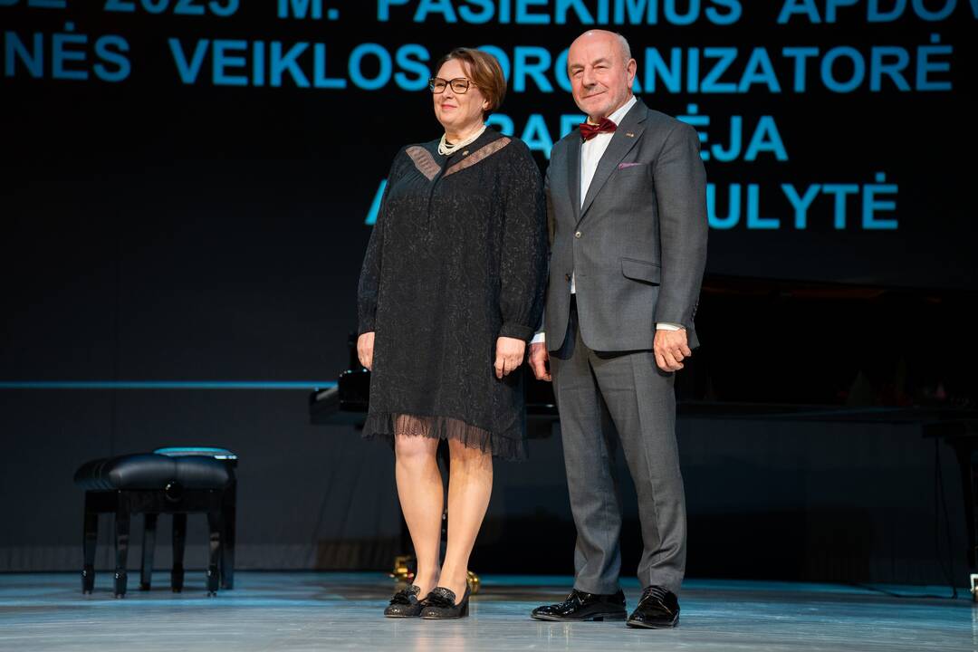 „Auksinių Teatro Rūtos šakelių įteikimo šventė“