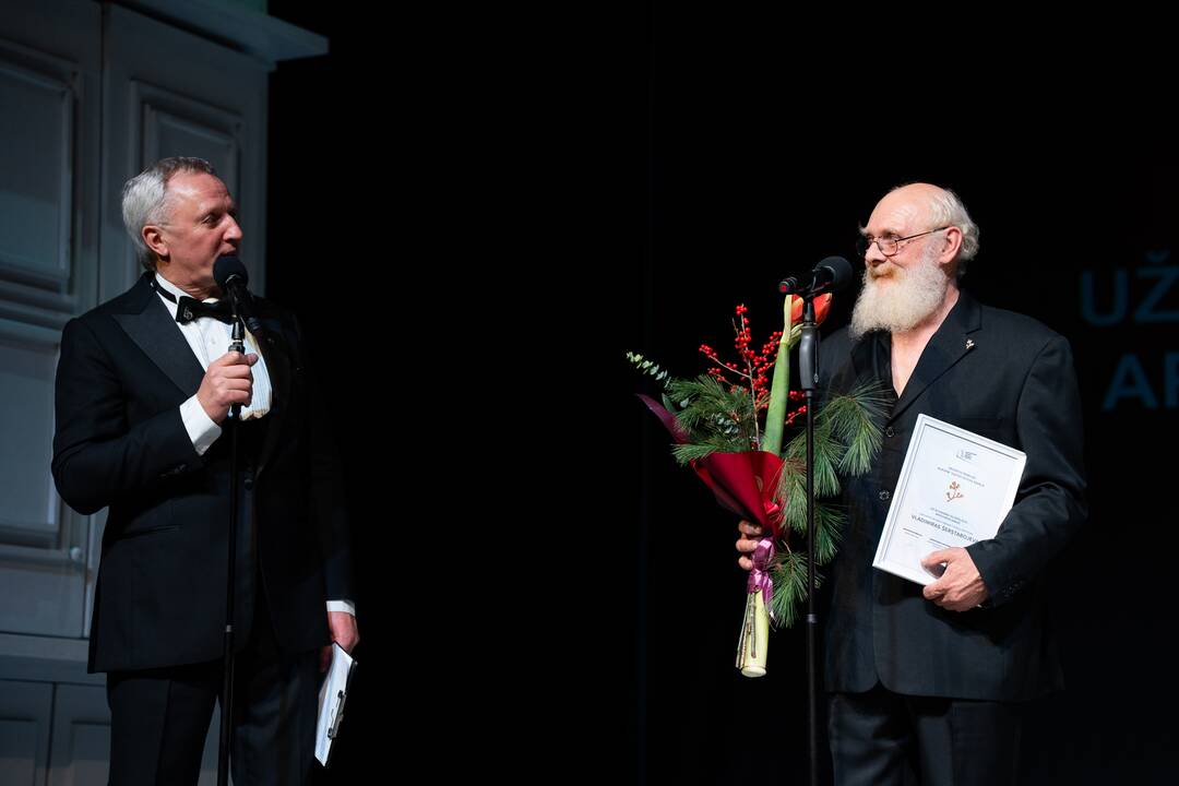 „Auksinių Teatro Rūtos šakelių įteikimo šventė“