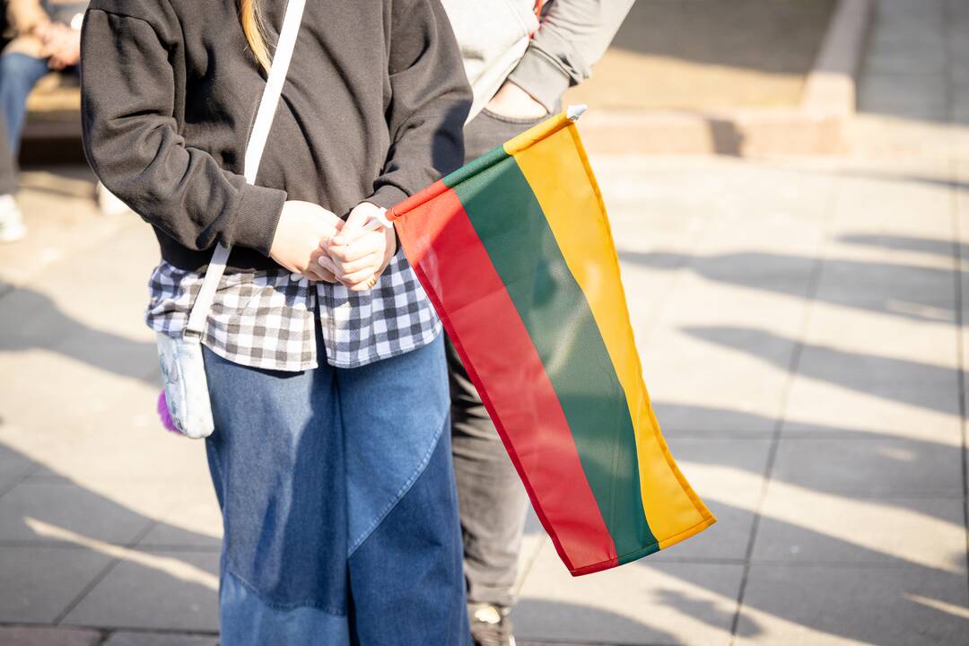 Miestą budino šventinė eisena 