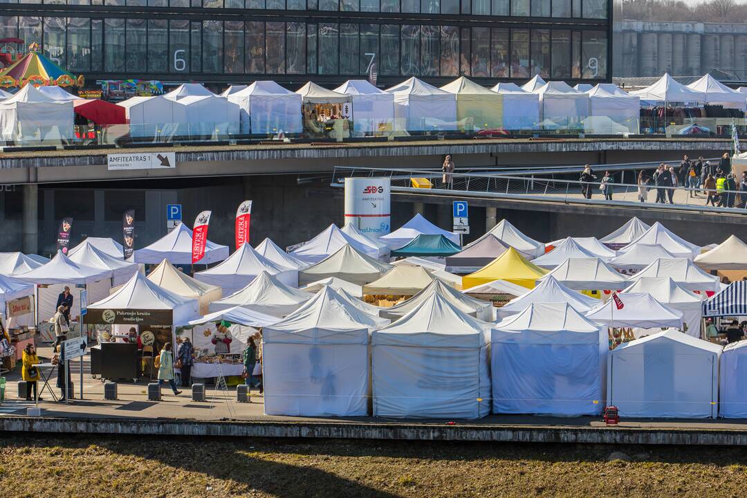 Įsisiūbuoja Kauno „Kaziuko mugė 2023“