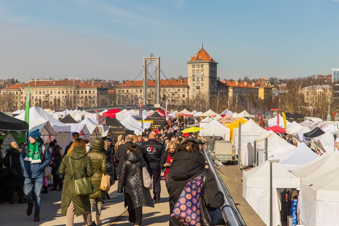 Įsisiūbuoja Kauno „Kaziuko mugė 2023“
