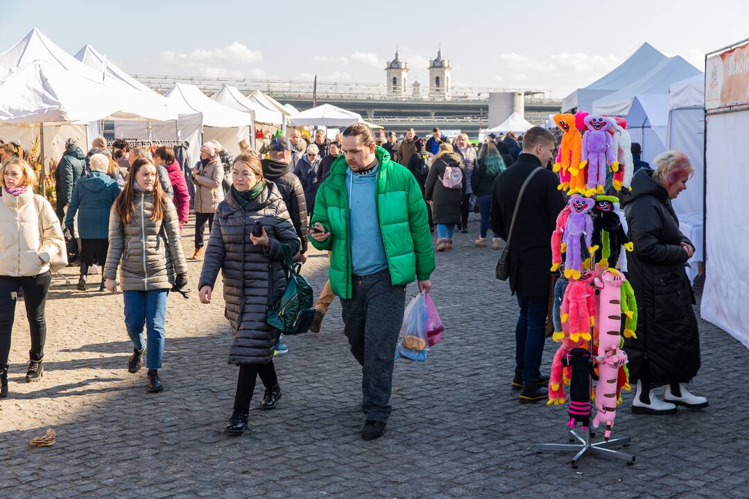 Įsisiūbuoja Kauno „Kaziuko mugė 2023“