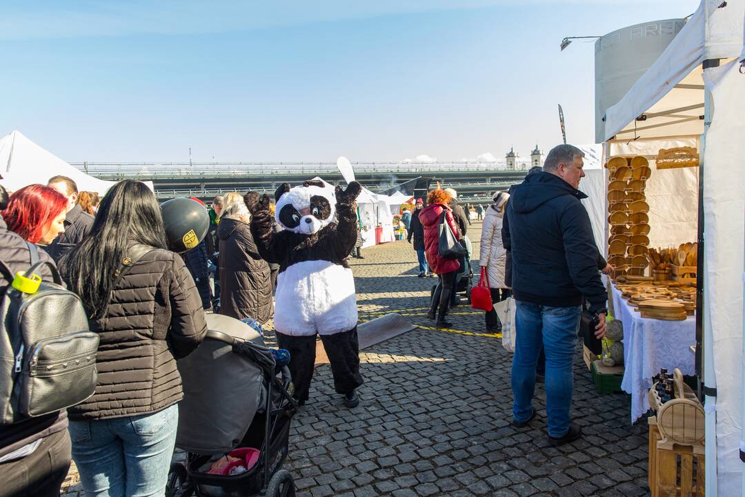 Įsisiūbuoja Kauno „Kaziuko mugė 2023“