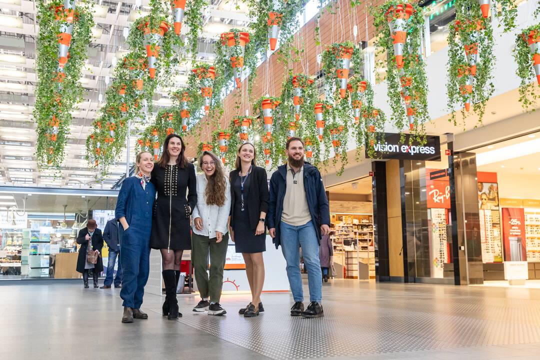 Laimės dienos meninė instaliacija „Akropolyje“