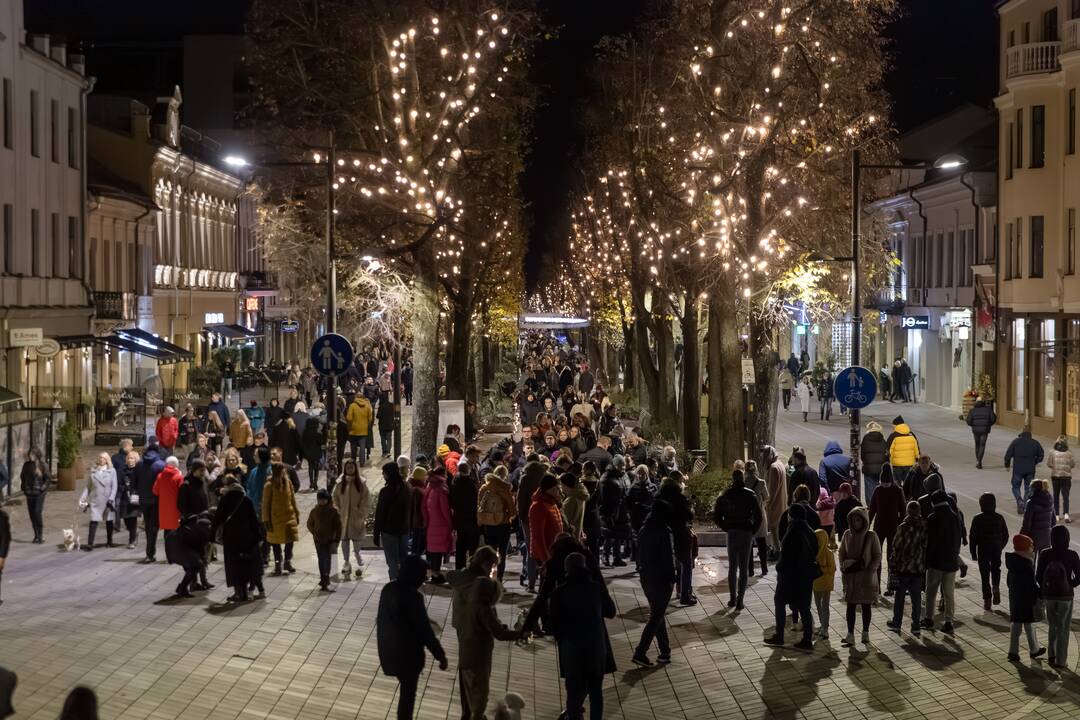 Laisvės alėja nuvilnijo sielų upė