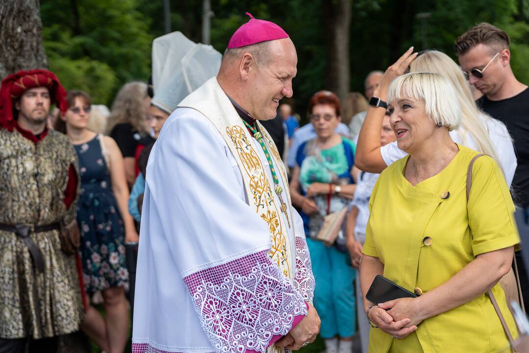 Atidengtas Aleksandro Jogailaičio paminklas