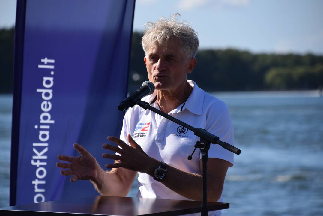 F2 vandens formulių paradas ir spaudos konferencija