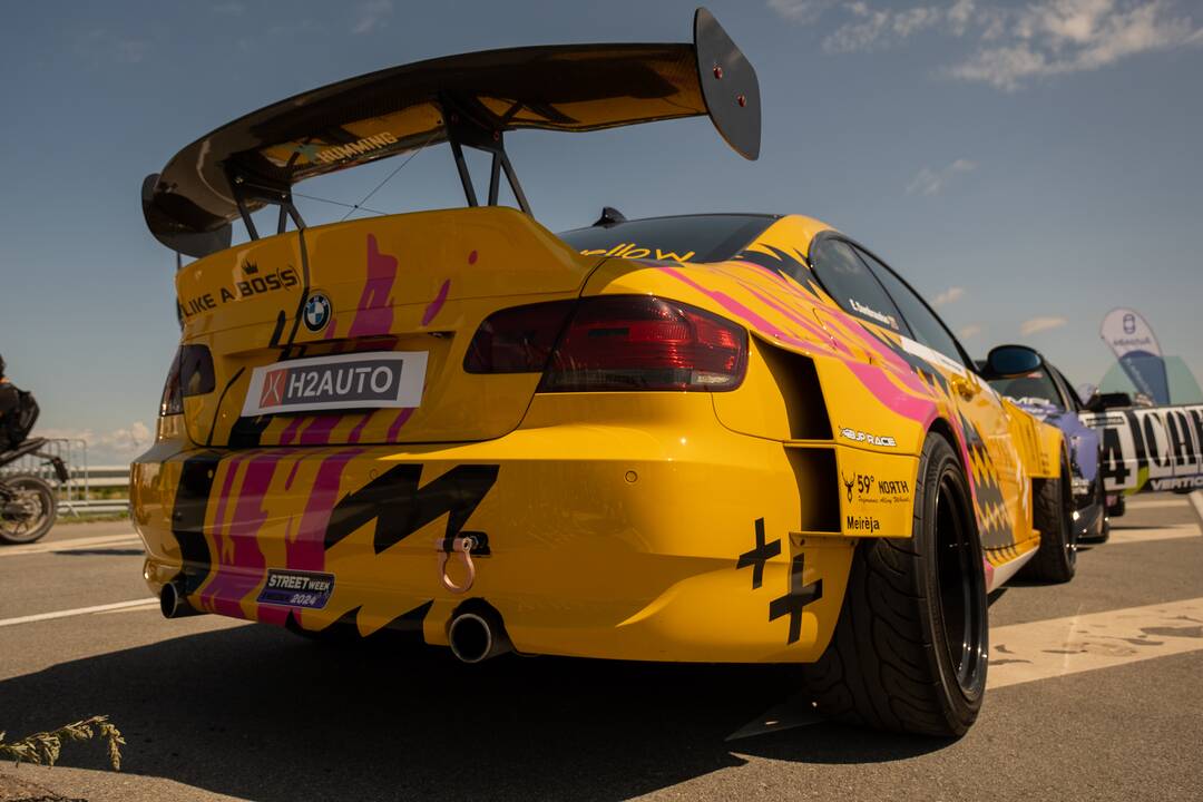 "Memel Motor Fest" išskirtinių automobilių paroda Palangoje