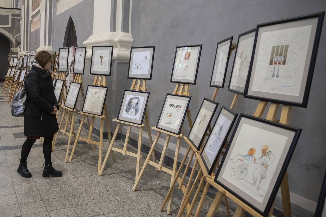 Karikatūrų paroda Šv. Jurgio bažnyčioje