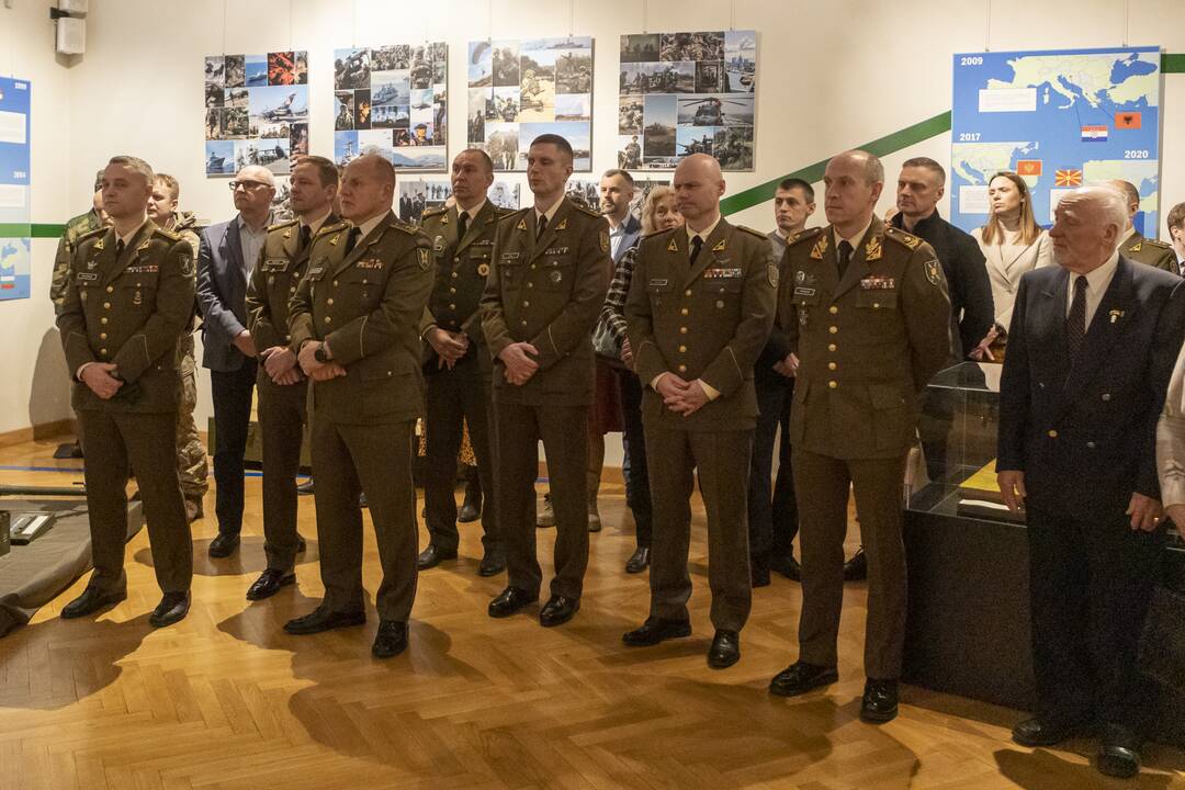 Paroda NATO 20-mečiui paminėti