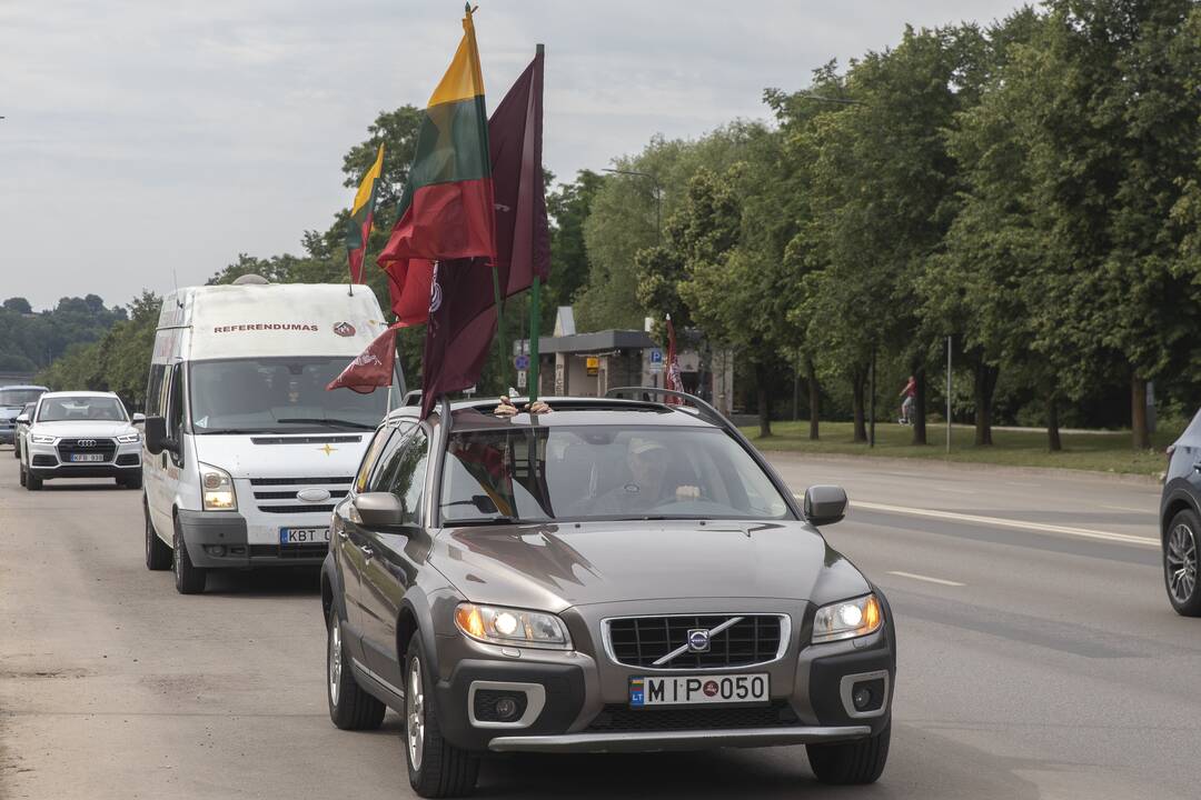 V. Šustauskas išlydėtas į amžinojo poilsio vietą