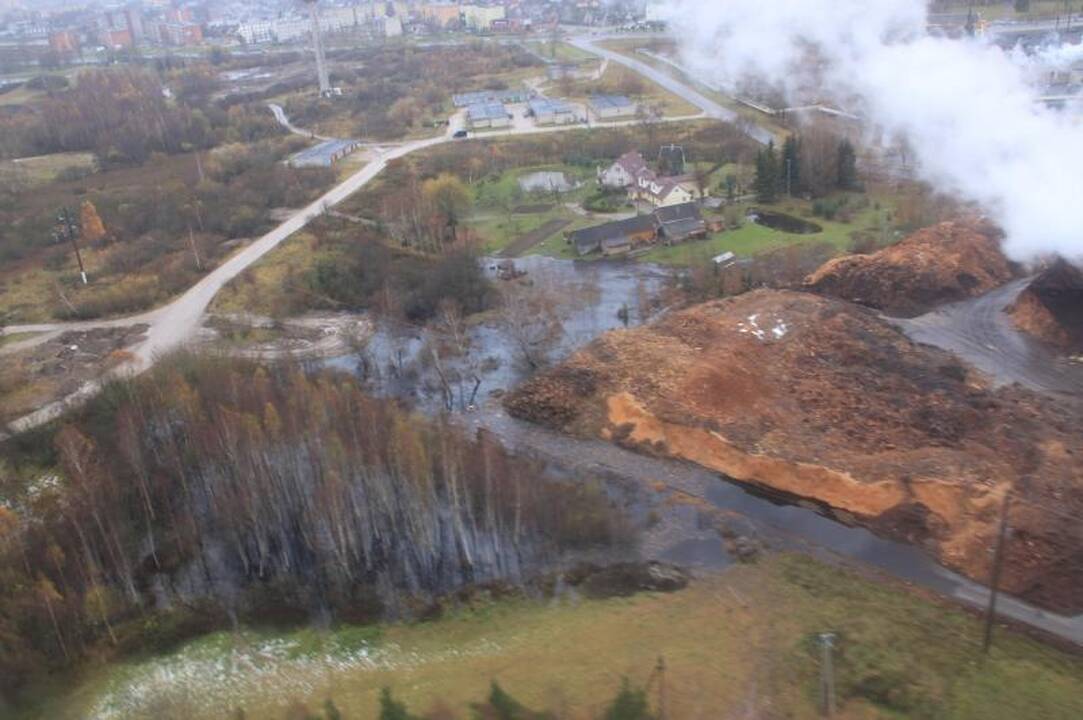 Gaisro Radviliškyje paveiktas teritorijos apžiūrėjo iš sraigtasparnio