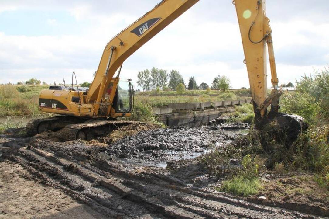 Įspėja: laukų tręšimas neturi virsti teršimu