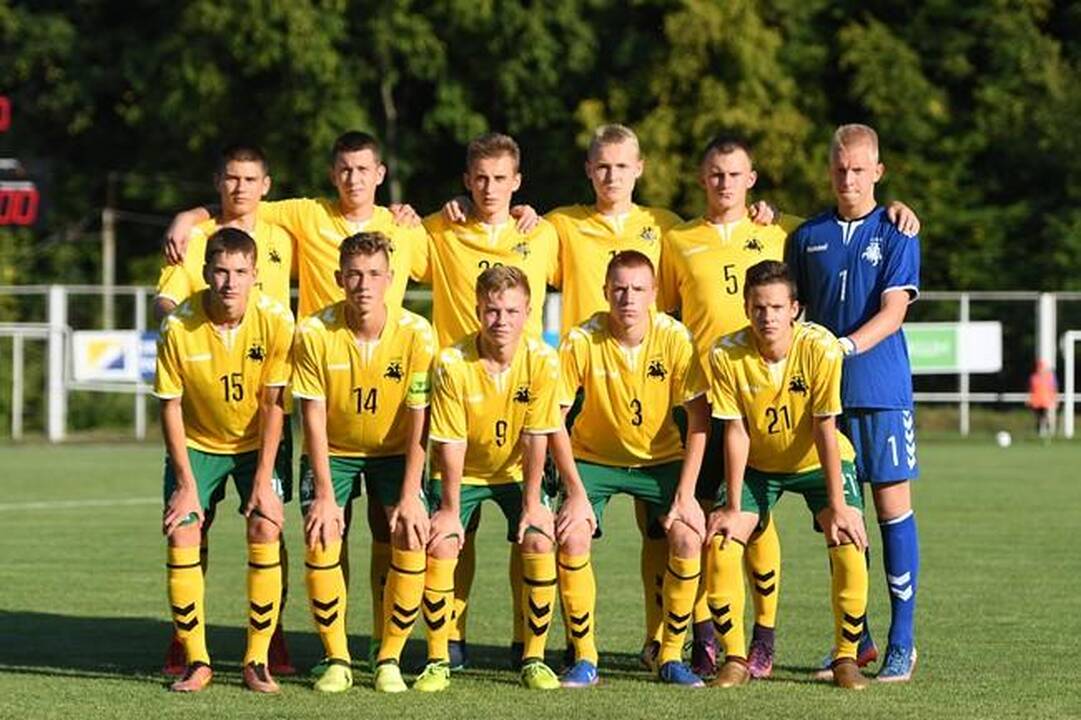 Lietuvos jaunių futbolo rinktinei – slovakų pamokos