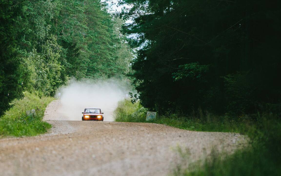 Ralio „300 Lakes Rally“ akimirkos