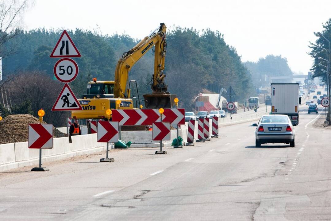 Lietuvos gėda laikomo Vilniaus-Utenos plento rekonstrukcija turėtų prasidėti 2023-iaisiais