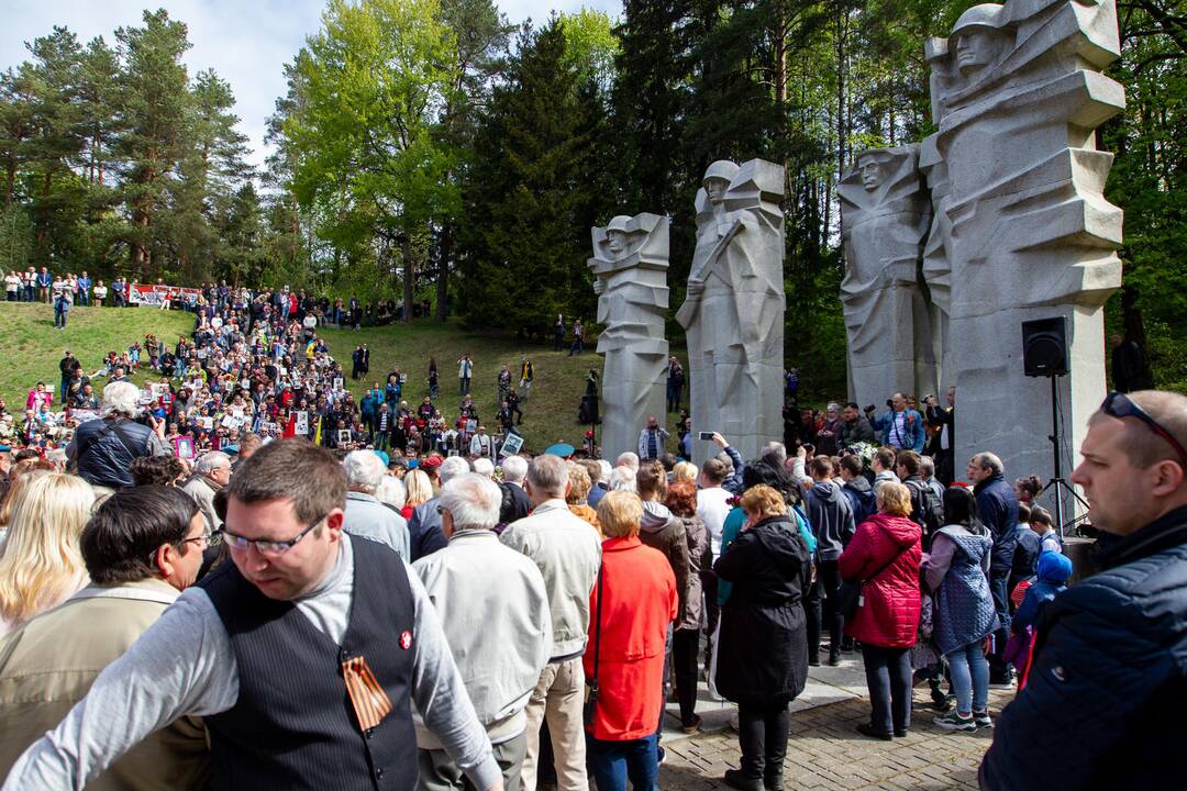 Gegužės 9-osios minėjimas Antakalnio kapinėse