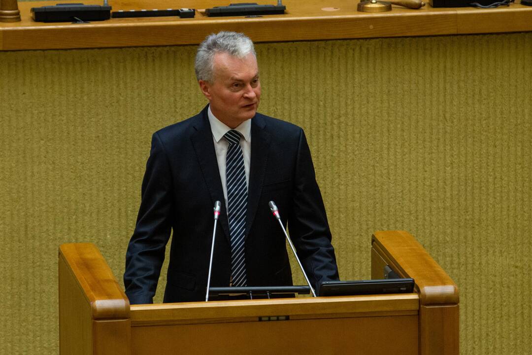 G. Nausėdai įteiktas prezidento pažymėjimas