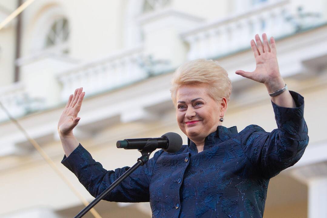 Konservatoriai siūlo dirbti į Europos Komisiją siųsti D. Grybauskaitę