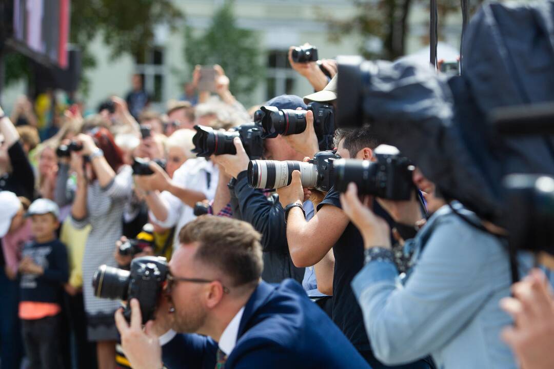 Miestų ir miestelių vėliavų pagerbimo ceremonija