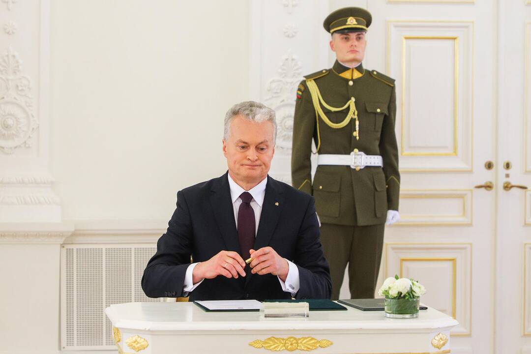 G. Nausėda pasirašė pataisas dėl savivaldybių vidaus sandorių tvarkos
