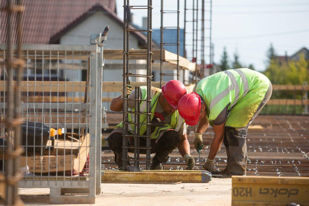 Balsiuose statoma nauja mokykla