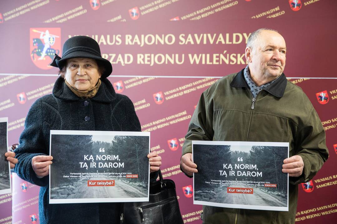 Protestas dėl premjero gatvės asfaltavimo