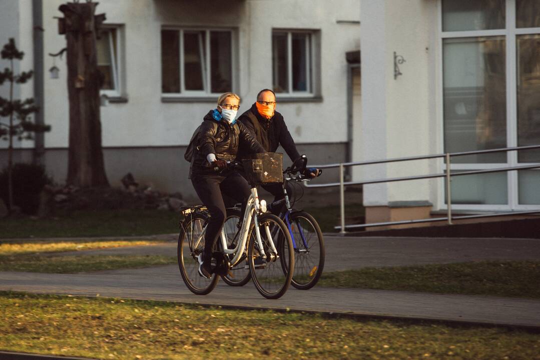 Vyriausybės ekstremaliųjų situacijų komisija pasiūlė pratęsti karantiną iki kovo pradžios.