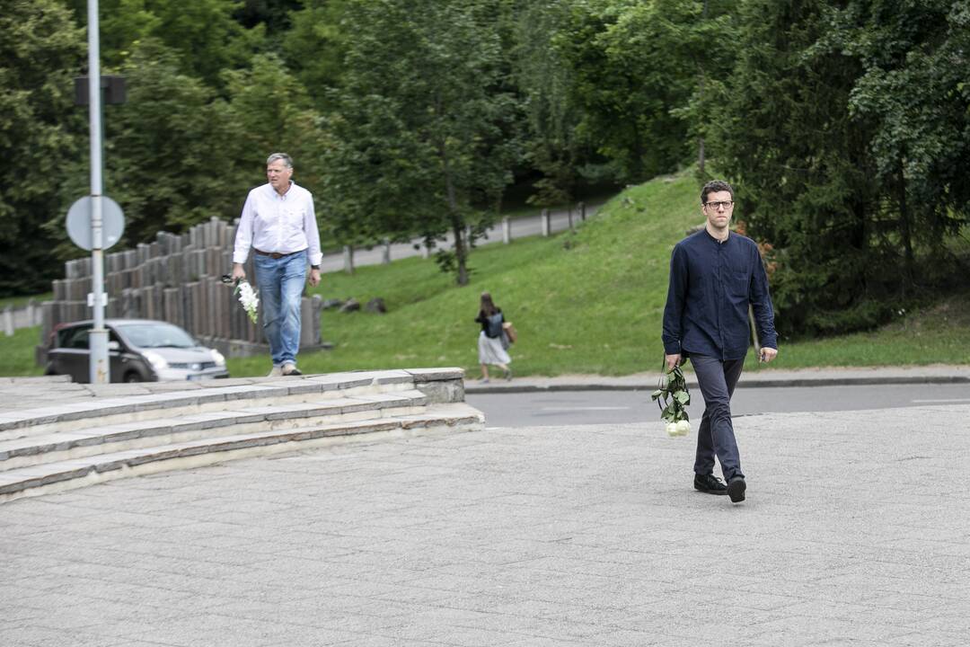 Atsisveikinimas su žurnalistu A. Katkevičiumi