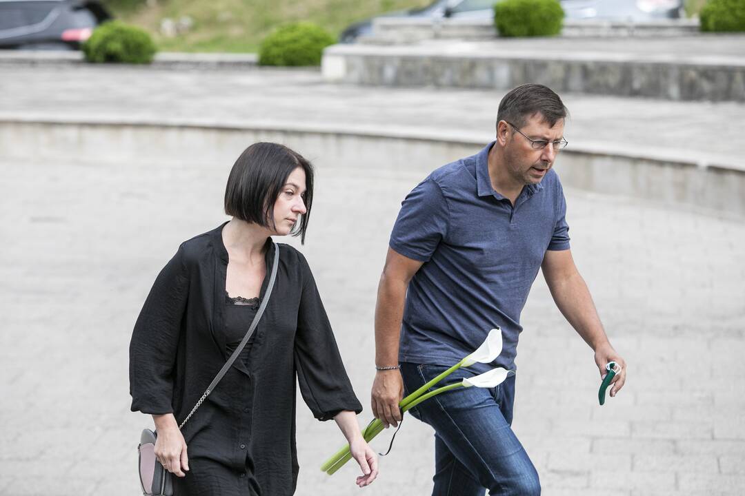 Atsisveikinimas su žurnalistu A. Katkevičiumi