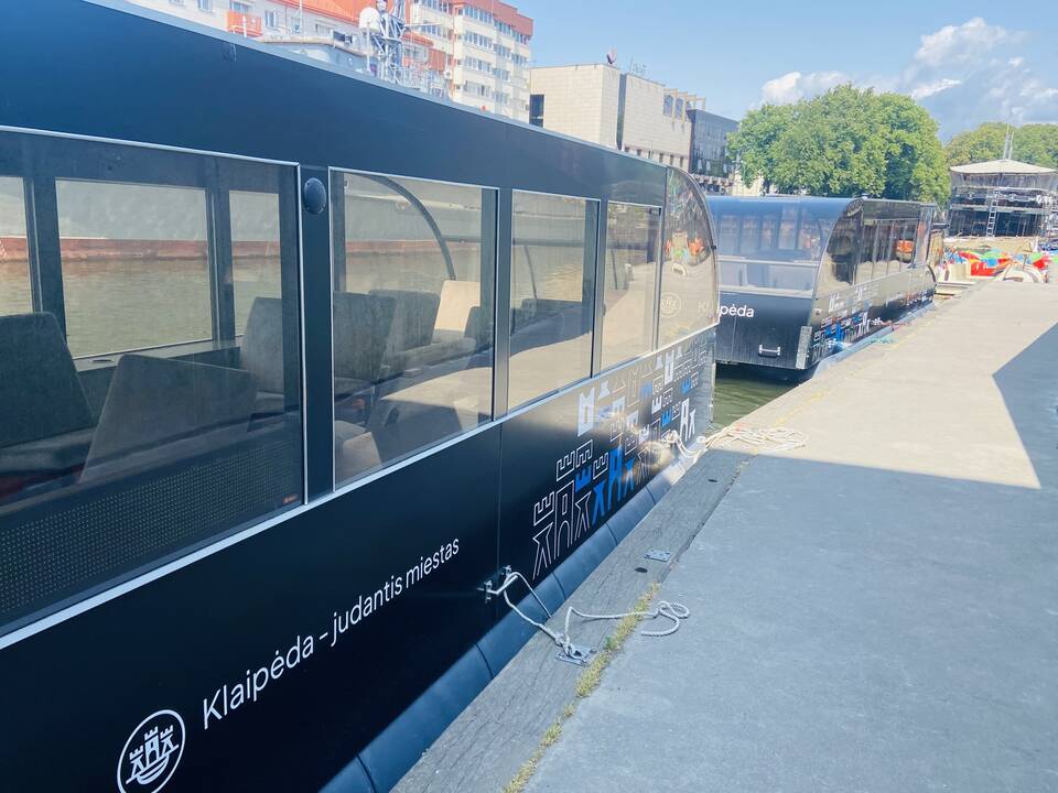 Klaipėdoje pradeda kursuoti vandens autobusas: kelionė kainuos 3 eurus