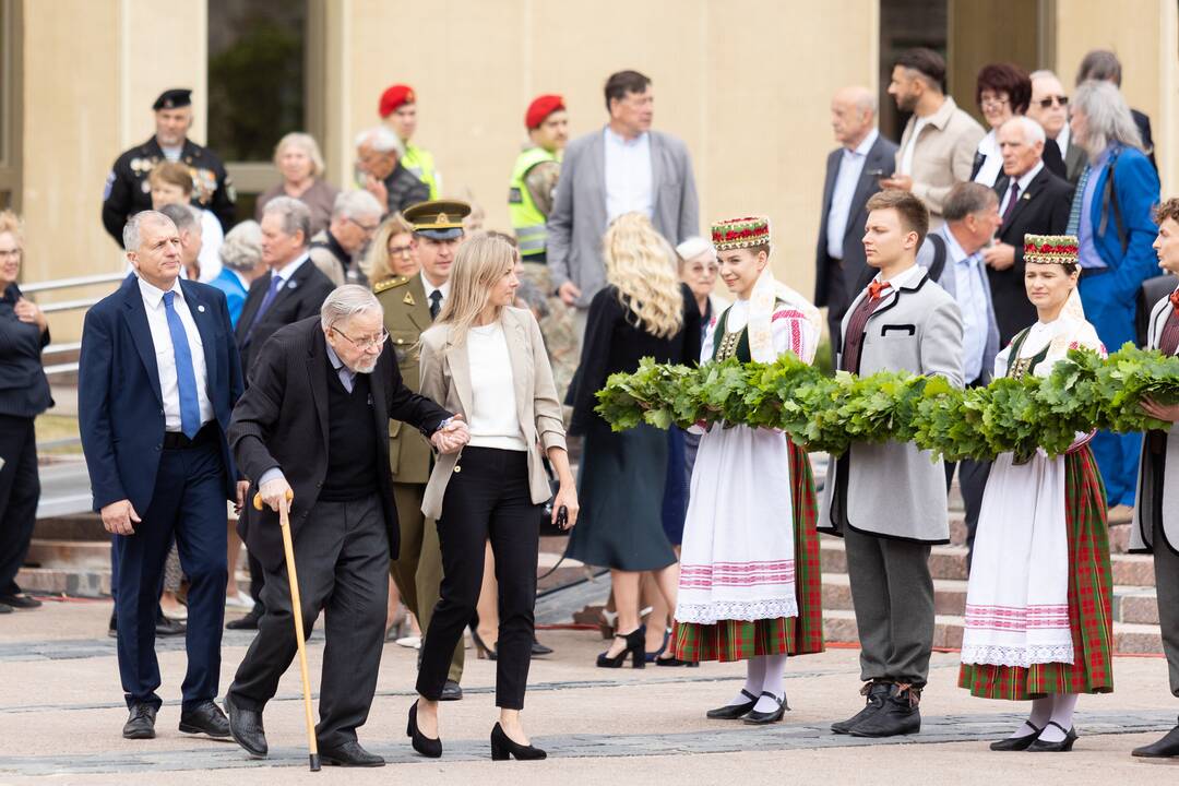 Okupacijos, genocido ir sovietmečio represijų aukų pagerbimo ceremonija