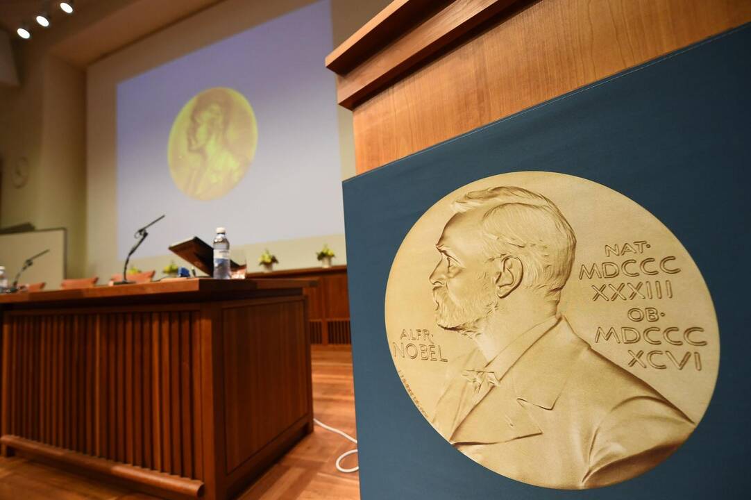 1901 m. pirmą kartą pradėtos teikti Nobelio premijos