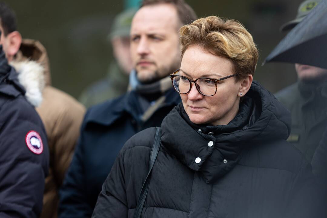 Premjerė lankėsi Baltarusijos pasienyje