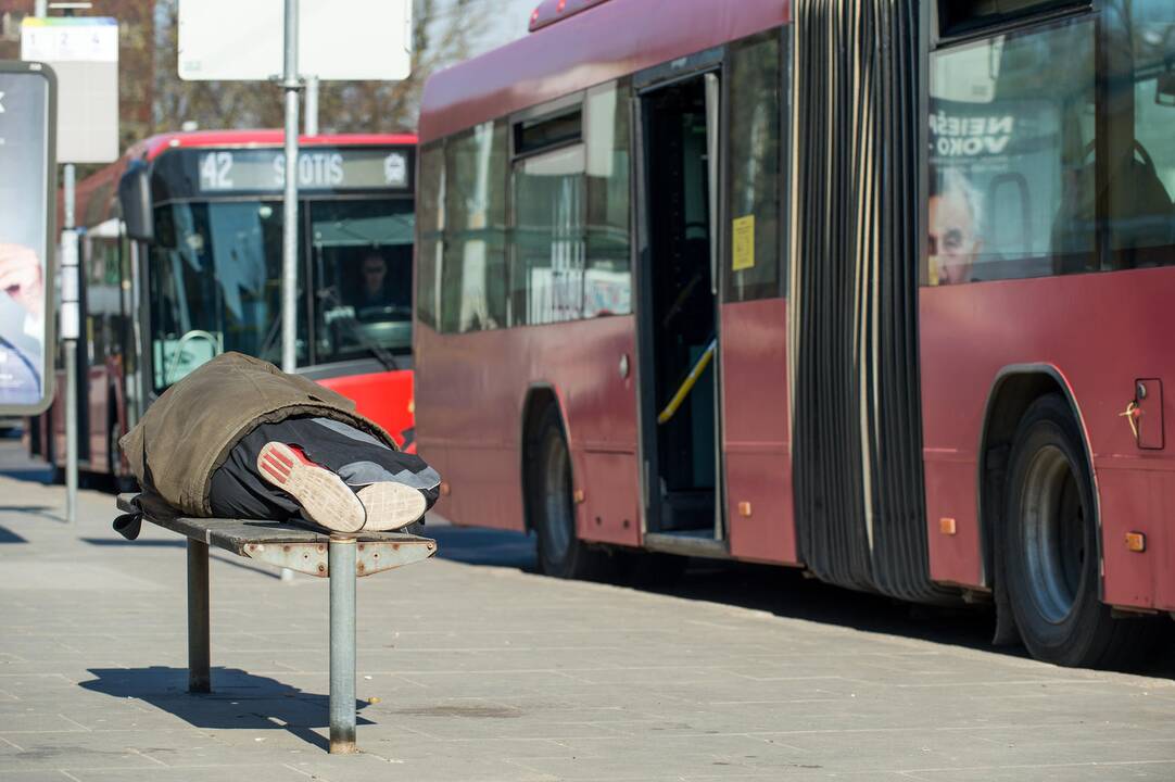 Viešbutyje Vilniuje susimušė karantinuoti vyrai