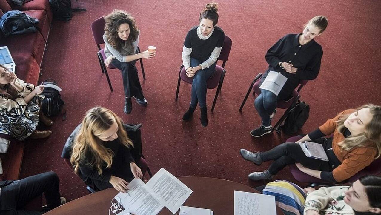 Tiesiogiai iš dramos vietos: „Versmė“ skelbia konkursą