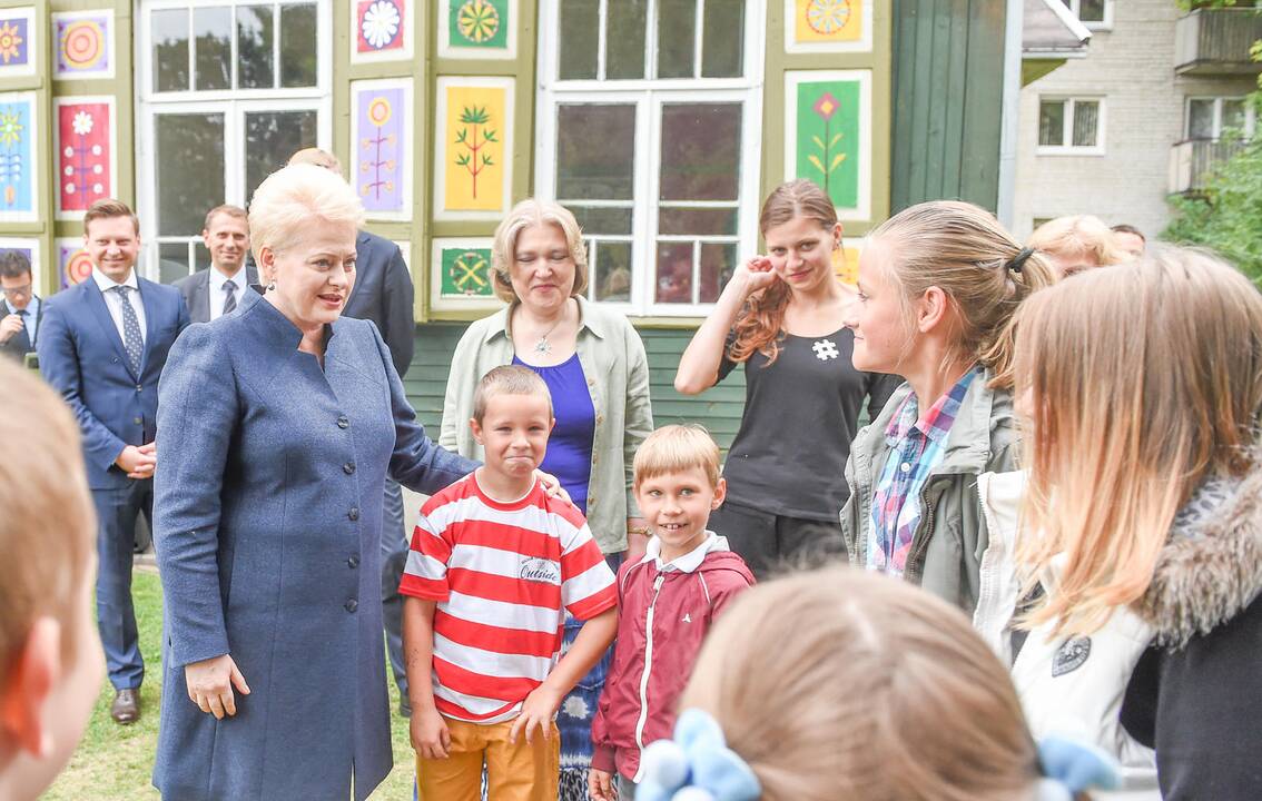 Prezidentė lankėsi jaunimo centre ,,Žalianamis“