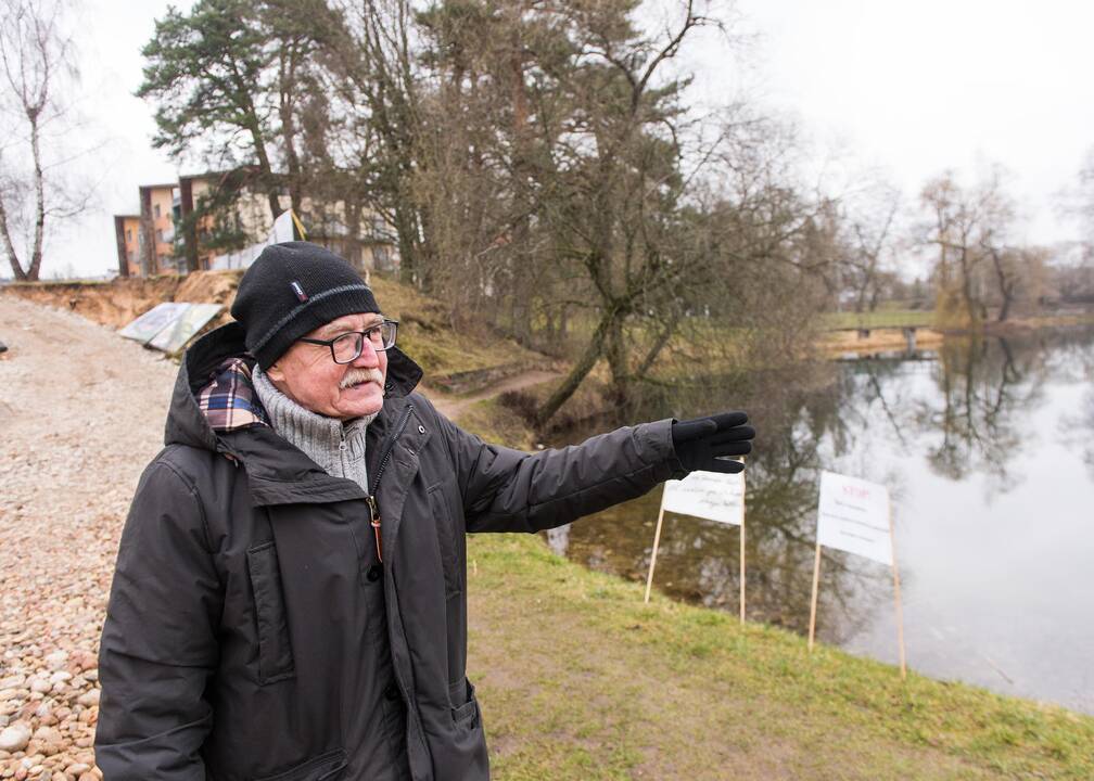 Įkaitai: vilnietis V.Damaševičius piktinasi, kad ir Žvėryno kultūros paveldas, ir bendruomenė, ir net statybų vystytojai paversti susireikšminusių biurokratų įkaitais.