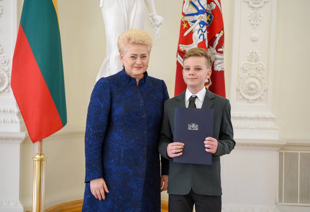 „Lietuvos tūkstantmečio vaikų“ nugalėtojai – Prezidentūroje