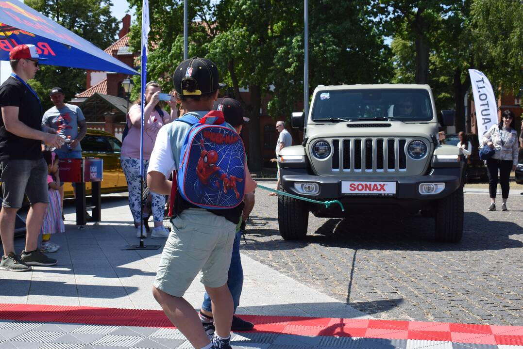 Išskirtinių automobilių paroda „Memel Motor Fest“