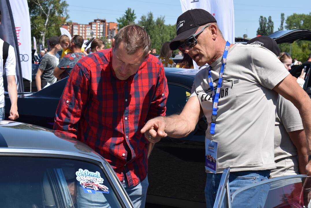 Išskirtinių automobilių paroda „Memel Motor Fest“