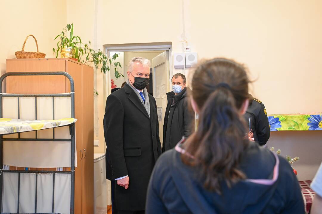 Prezidentas lankosi Panevėžio pataisos namuose